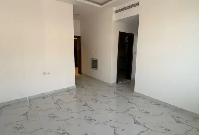166540733 - Property Image 2