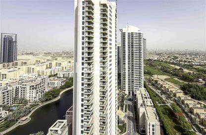 Apartment - 2 Bedrooms - 2 Bathrooms for sale in Golf Tower 3 - Golf Towers - The Views - Dubai