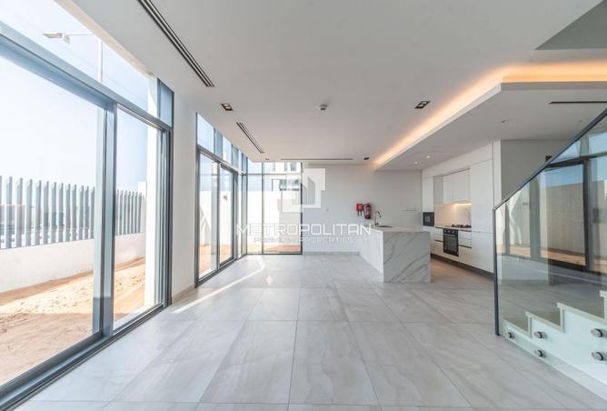 63250211 - Property Image 2