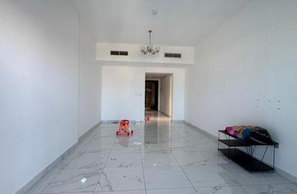 Apartment - 2 Bedrooms - 3 Bathrooms for rent in Al Majaz Pearl - Al Majaz 2 - Al Majaz - Sharjah Apartment - 2 Bedrooms - 3 Bathrooms for rent in Al Majaz Pearl - Al Majaz 2 - Al Majaz - Sharjah