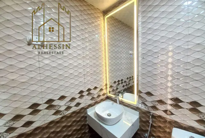 151932603 - Property Image 3