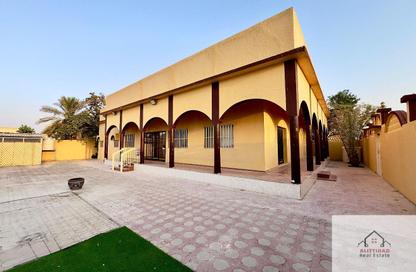 Villa - 5 - 5 for rent in Khuzam - Ras Al Khaimah
