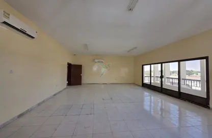 Apartment - 3 Bedrooms - 3 Bathrooms for rent in Al Ameriya - Al Jimi - Al Ain