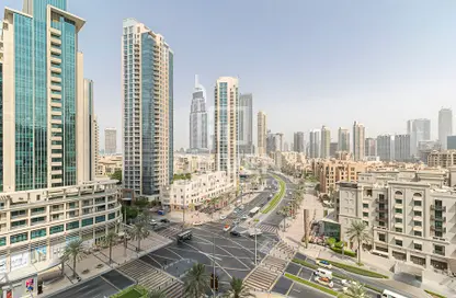 Apartment - 2 Bedrooms - 3 Bathrooms for sale in Vida Residence Downtown - Downtown Dubai - Dubai