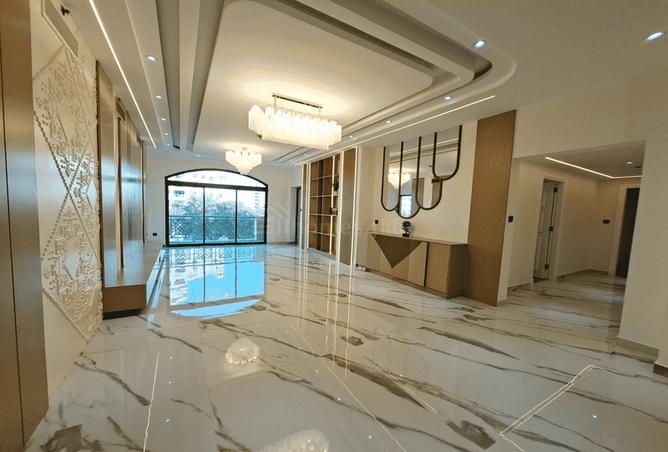Rent in Golden Mile 3: Newly upgraded spacious apartment with Park view ...