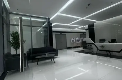 Apartment - 2 Bedrooms - 3 Bathrooms for rent in Al Khan Corniche - Al Khan - Sharjah