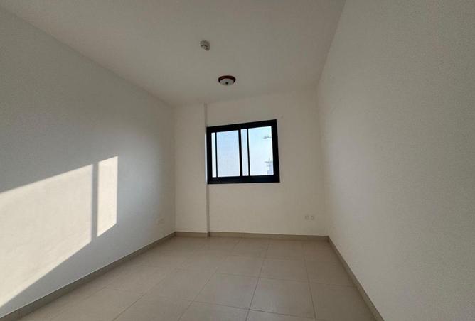 84476389 - Property Image 2