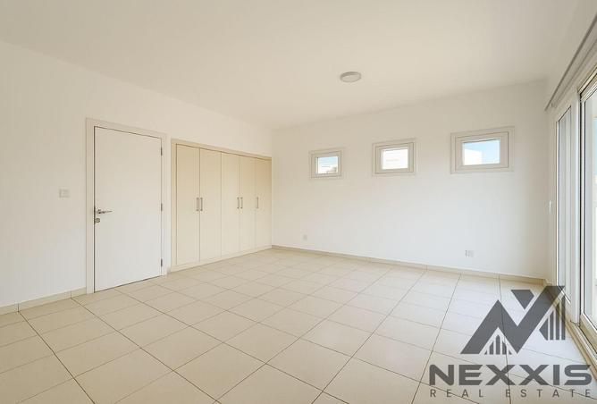 67912210 - صورة العقار 2