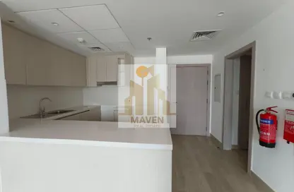 Apartment - 2 Bedrooms - 2 Bathrooms for rent in Waters Edge - Yas Island - Abu Dhabi