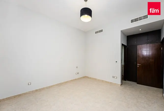 157361999 - Property Image 3