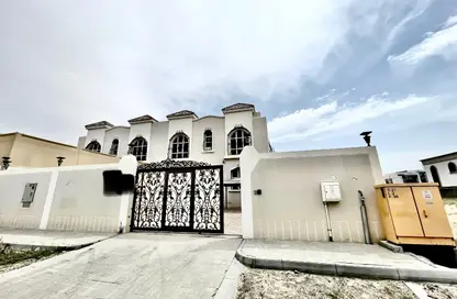 Villa - 3 Bedrooms - 4 Bathrooms for rent in Al Hooshi Villas - Hoshi - Al Badie - Sharjah