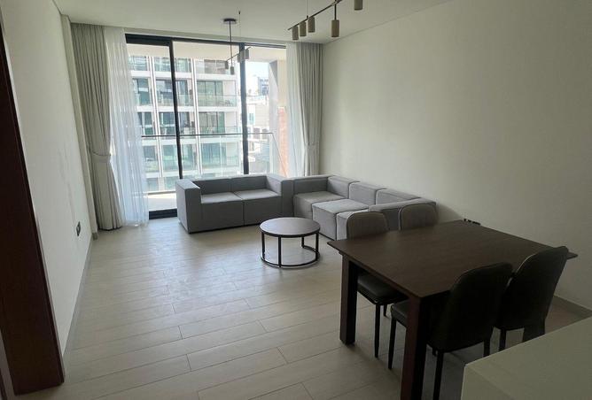 100420220 - Property Image 2