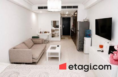 Apartment - Studio - 1 Bathroom for rent in Goldcrest Views 2 - JLT Cluster J - Jumeirah Lake Towers - Dubai