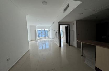 Apartment - 1 Bedroom - 2 Bathrooms for sale in Ontario Tower - Business Bay - Dubai
