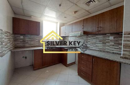 Apartment - 2 - 2 for rent in Abu Shagara building - Abu shagara - Sharjah