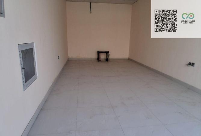 101995905 - Property Image 2