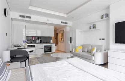 Apartment - Studio - 1 for rent in The Sterling East - The Sterling - Business Bay - Dubai
