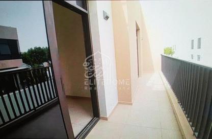 Villa - 3 Bedrooms - 3 Bathrooms for sale in Nasma Residence - Al Tai - Sharjah