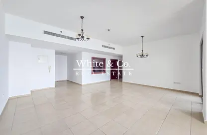 Apartment - 3 Bedrooms - 4 Bathrooms for rent in Rimal 6 - Rimal - Jumeirah Beach Residence - Dubai