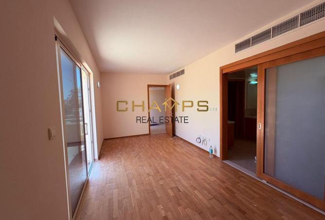 103277886 - Property Image 2