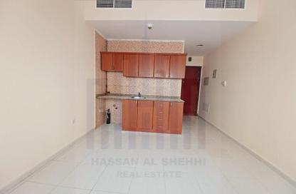 Apartment - Studio - 1 Bathroom for rent in Muwaileh - Sharjah Apartment - Studio - 1 Bathroom for rent in Muwaileh - Sharjah