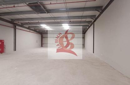 مستودع - استوديو - 1 حمام للايجار في أم الرمول - دبي مستودع - استوديو - 1 حمام للايجار في أم الرمول - دبي