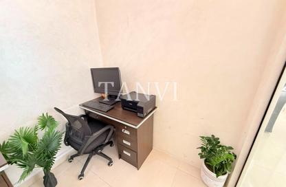 Office Space - Studio - 1 for rent in Al Rostamani Building - Port Saeed - Deira - Dubai Office Space - Studio - 1 for rent in Al Rostamani Building - Port Saeed - Deira - Dubai