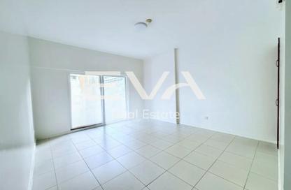 Apartment - Studio - 1 Bathroom for rent in Cascades Tower - Dubai Marina - Dubai Apartment - Studio - 1 Bathroom for rent in Cascades Tower - Dubai Marina - Dubai