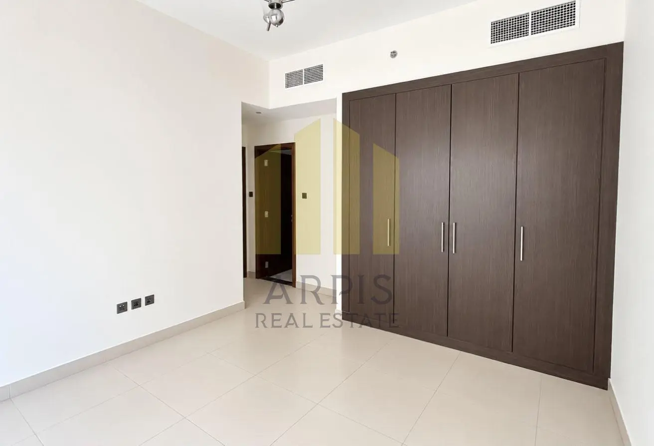 162791395 - Property Main Image
