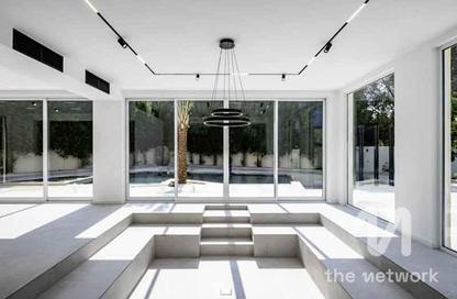 Villa - 4 Bedrooms - 5 Bathrooms for rent in Meadows 9 - Meadows - Dubai