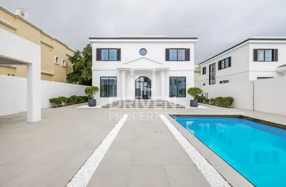 Villa - 3 Bedrooms - 4 Bathrooms for rent in Umm Suqeim 2 Villas - Umm Suqeim 2 - Umm Suqeim - Dubai