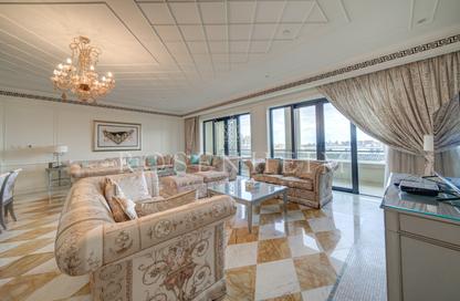 Apartment - 3 Bedrooms - 4 Bathrooms for rent in Palazzo Versace - Culture Village - Dubai