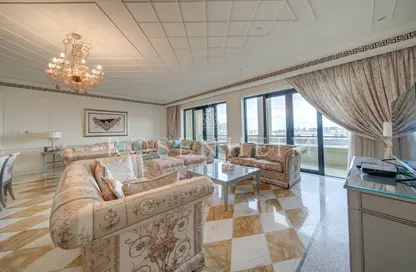 Apartment - 3 Bedrooms - 4 Bathrooms for rent in Palazzo Versace - Culture Village - Dubai