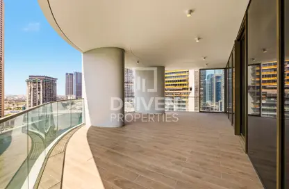 Apartment - 3 Bedrooms - 4 Bathrooms for sale in Jumeirah Living Business Bay - Peninsula - Business Bay - Dubai