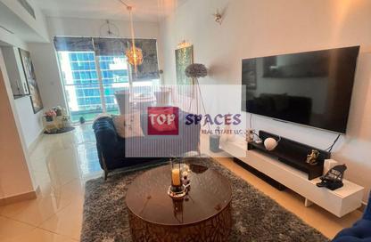 Apartment - 2 Bedrooms - 3 Bathrooms for rent in Hub Canal 2 - Hub Golf View Apartments - Dubai Sports City - Dubai