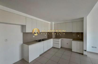 Apartment - 2 Bedrooms - 2 Bathrooms for rent in Zahra Apartments 1A - Zahra Apartments 1 - Zahra Apartments - Town Square - Dubai