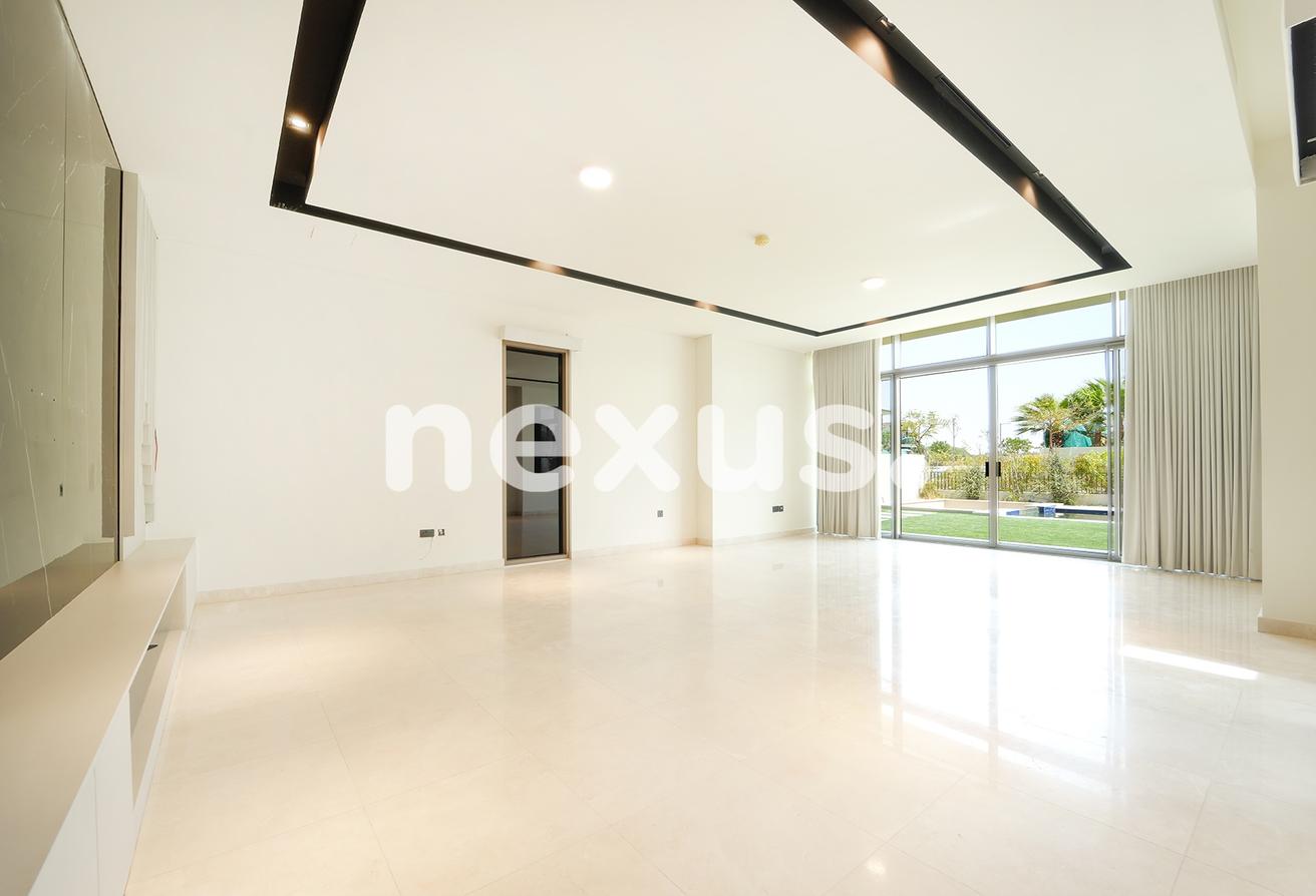 Private Pool | Corner Unit | Prime Location photo 5
