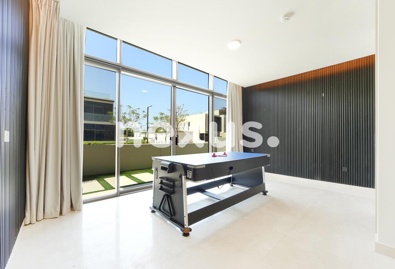 Private Pool | Corner Unit | Prime Location photo 8