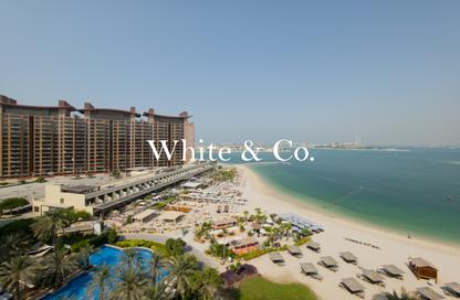 Apartment - 2 - 3 for sale in Al Msalli - Shoreline Apartments - Palm Jumeirah - Dubai