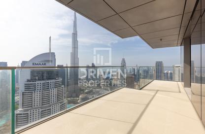 Penthouse - 5 Bedrooms - 6 Bathrooms for rent in Boulevard Point - Downtown Dubai - Dubai