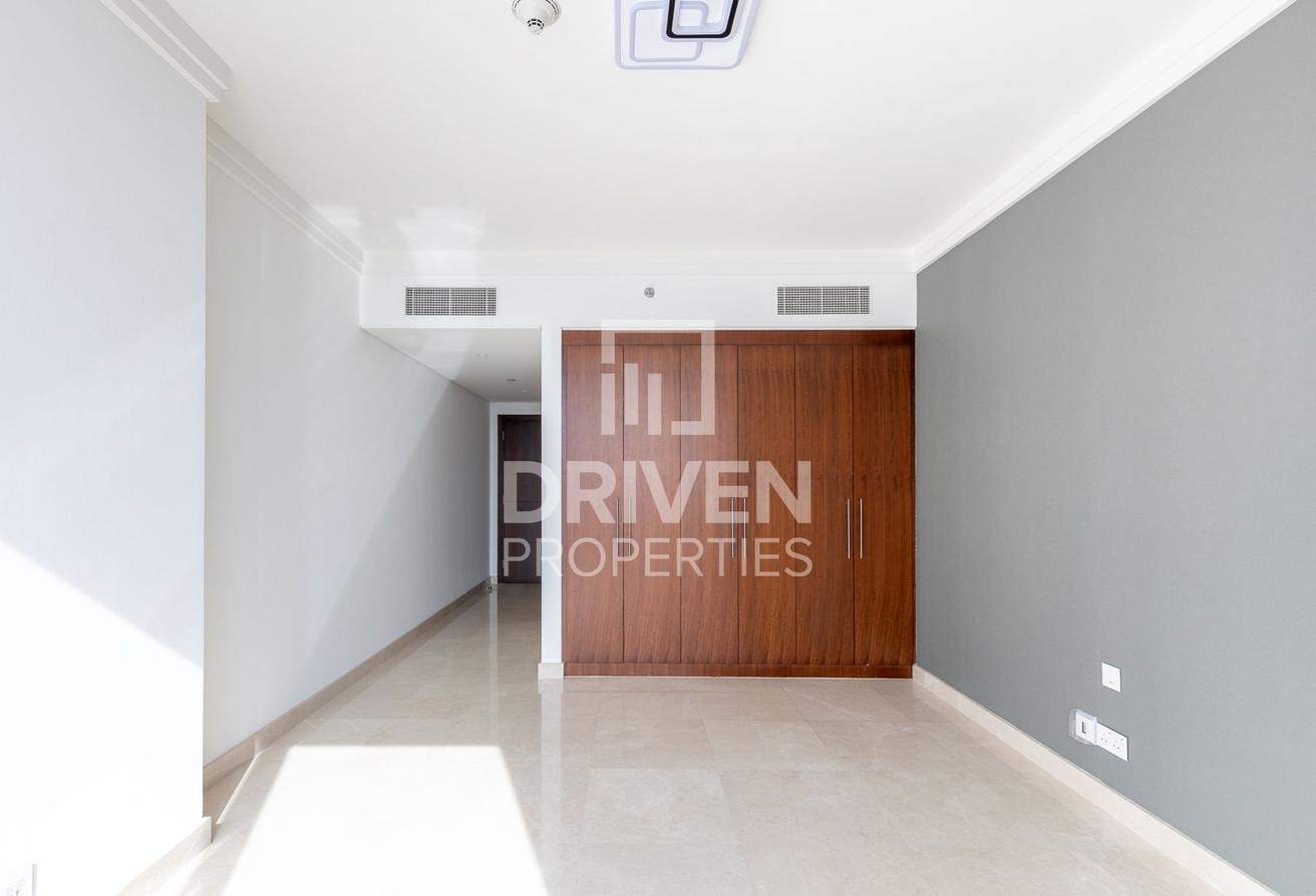 Ultra Luxury | Burj View | Family Layout photo 6