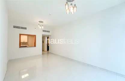 Apartment - 2 Bedrooms - 3 Bathrooms for rent in Future Tower - Business Bay - Dubai