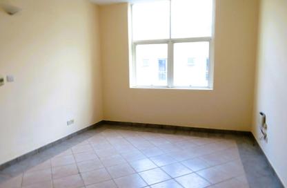 Apartment - Studio - 1 Bathroom for rent in Naif - Deira - Dubai