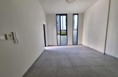 Apartment - 1 Bedroom - 2 Bathrooms for rent in The Solo - Aljada - Sharjah