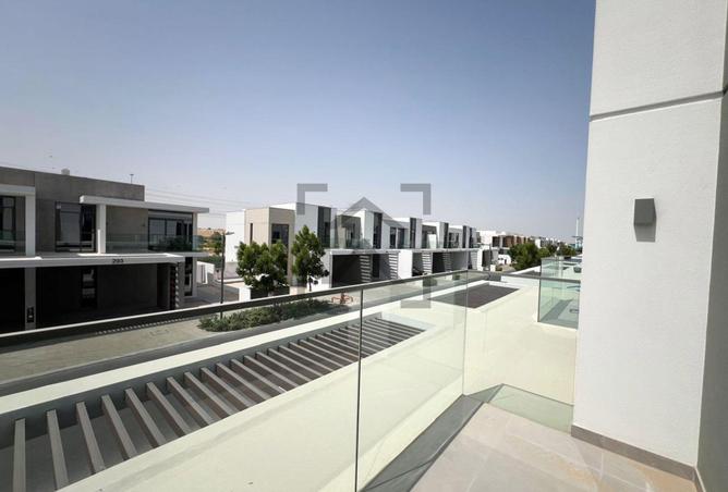 71130597 - Property Image 2