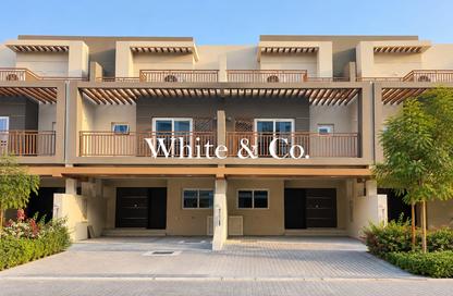 Townhouse - 4 - 4 for rent in Verona - Damac Hills 2 - Dubai