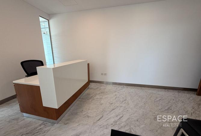 76978376 - Property Image 2