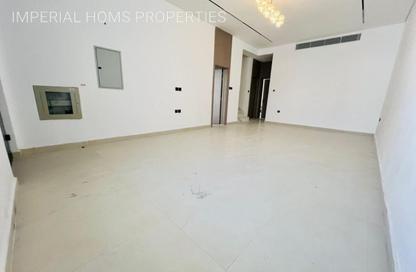 Villa - 5 Bedrooms - 7 Bathrooms for rent in Al Yasmeen 1 - Al Yasmeen - Ajman