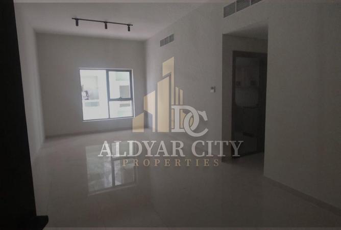 54610889 - صورة العقار 3