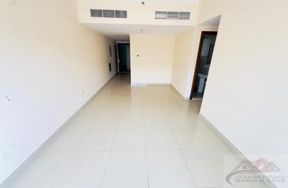 Apartment - 2 Bedrooms - 3 Bathrooms for rent in SG Muwaileh Building - Muwaileh - Sharjah